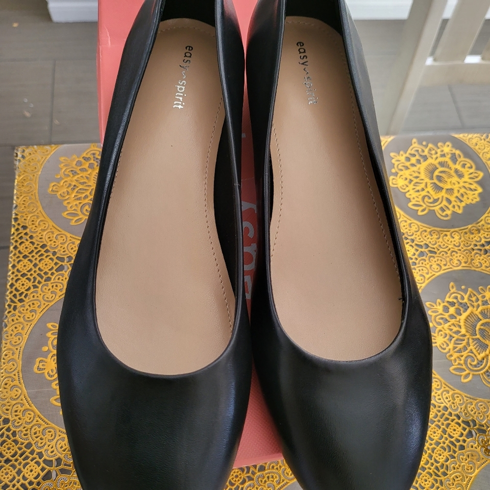 Easy-spirit shoes